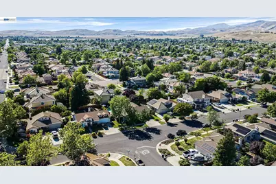 1124 Brookdale Ln, Livermore, CA 94551 - Photo 22