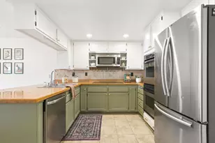 57 Thousand Oaks St, Oakland, CA 94605 - Photo 18
