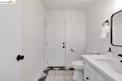1298 Ribbon St, Foster City, CA 94404 - Photo 38
