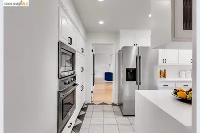 1298 Ribbon St, Foster City, CA 94404 - Photo 34