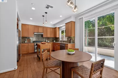 5880 Hillbrook Pl, Dublin, CA 94568 - Photo 10