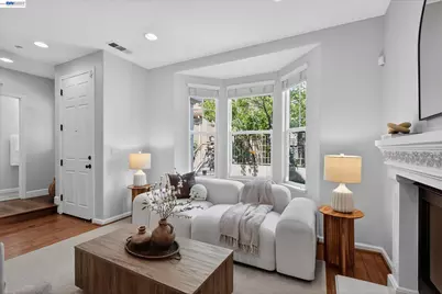 5880 Hillbrook Pl, Dublin, CA 94568 - Photo 6
