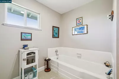 1933 Joseph Dr, Moraga, CA 94556 - Photo 40