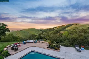 1933 Joseph Dr, Moraga, CA 94556 - Photo 40