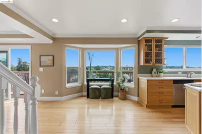 147 Acacia Way, Vallejo, CA 94591 - Photo 8
