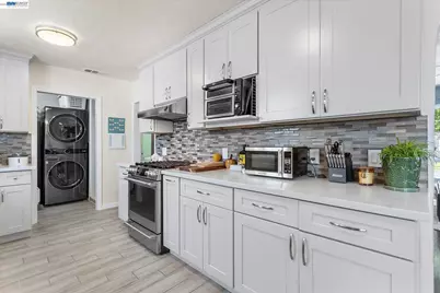 381 Lexington Ave, San Leandro, CA 94577 - Photo 24