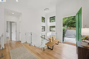 6874 Buckingham Blvd, Berkeley, CA 94705 - Photo 12