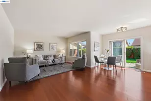330 Tampa Ct, Foster City, CA 94404 - Photo 12