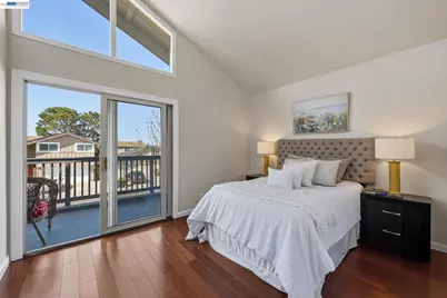 330 Tampa Ct, Foster City, CA 94404 - Photo 26