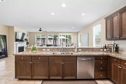 840 Rainbow Ct, Discovery Bay, CA 94505 - Photo 18