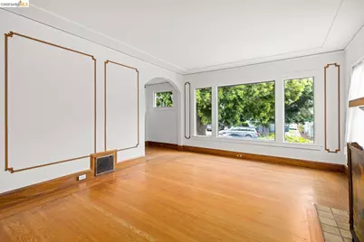546 North Street, Oakland, CA 94609 - Photo 8
