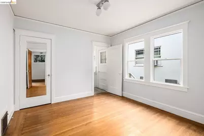546 North Street, Oakland, CA 94609 - Photo 18
