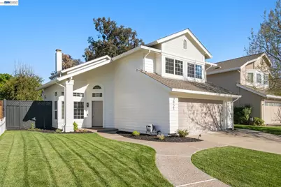 7921 Crossridge Dr, Dublin, CA 94568 - Photo 1