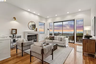 45 Schooner Hl, Oakland, CA 94618 - Photo 1