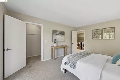 6643 Aitken Dr, Oakland, CA 94611 - Photo 20