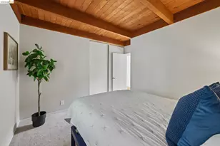 6643 Aitken Dr, Oakland, CA 94611 - Photo 18