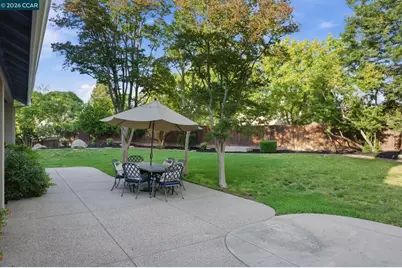 24 Blackwood Ct, Walnut Creek, CA 94596 - Photo 32