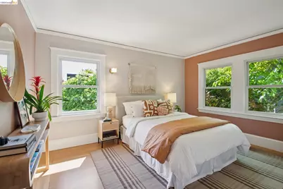 579 Kenmore Ave, Oakland, CA 94610 - Photo 30