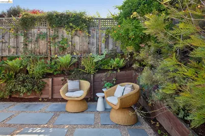 579 Kenmore Ave, Oakland, CA 94610 - Photo 38