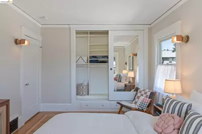579 Kenmore Ave, Oakland, CA 94610 - Photo 34
