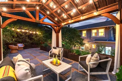 579 Kenmore Ave, Oakland, CA 94610 - Photo 40