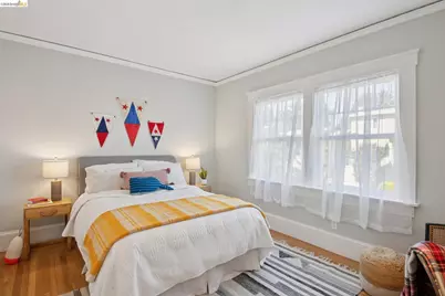 579 Kenmore Ave, Oakland, CA 94610 - Photo 36