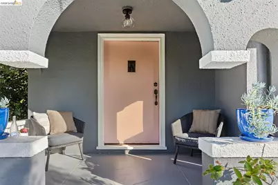 2736 Bartlett St, Oakland, CA 94602 - Photo 4