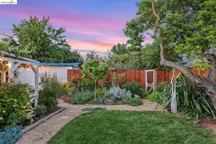 2736 Bartlett St, Oakland, CA 94602 - Photo 30