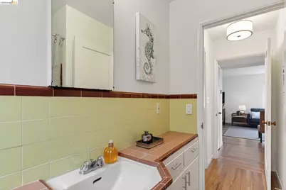 1825 Highland Pl #1829, Berkeley, CA 94709 - Photo 18