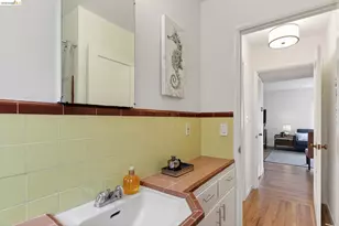 1825 Highland Pl, Berkeley, CA 94709 - Photo 18