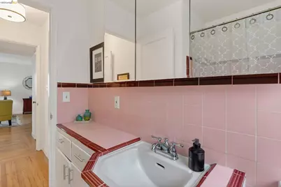 1825 Highland Pl. #1831, Berkeley, CA 94709 - Photo 20