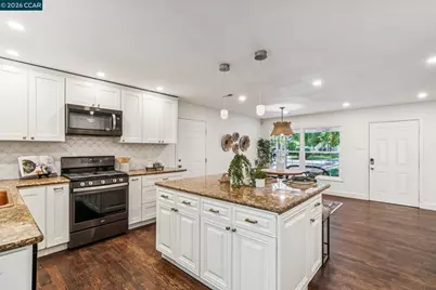 305 Keats Circle, Pleasant Hill, CA 94523 - Photo 18