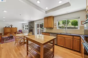 26 Oak Rd, Orinda, CA 94563 - Photo 20