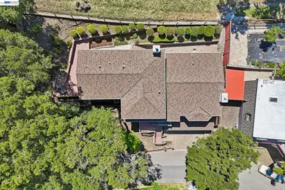 26 Oak Rd, Orinda, CA 94563 - Photo 48