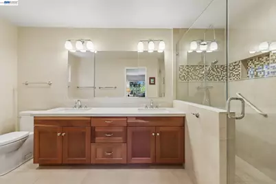 26 Oak Rd, Orinda, CA 94563 - Photo 34