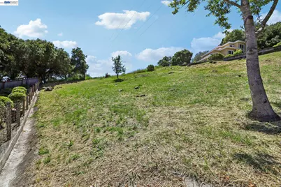 26 Oak Rd, Orinda, CA 94563 - Photo 52