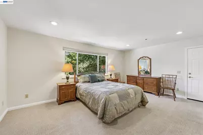 26 Oak Rd, Orinda, CA 94563 - Photo 30