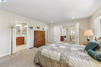 26 Oak Rd, Orinda, CA 94563 - Photo 32