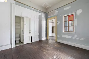 1528 International Blvd, Oakland, CA 94606 - Photo 14