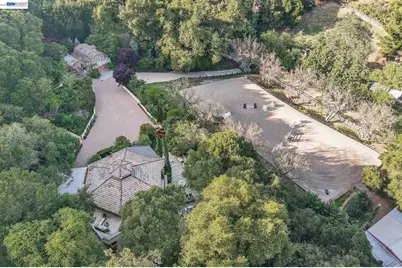 35671 Palomares Rd, Castro Valley, CA 94552 - Photo 2