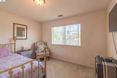 4227 Bayonne Ct, Stockton, CA 95206 - Photo 16