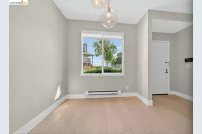 91 Schooner Ct, Richmond, CA 94804 - Photo 10