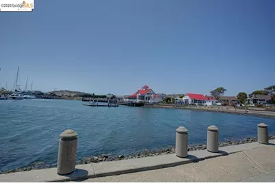 91 Schooner Ct, Richmond, CA 94804 - Photo 26