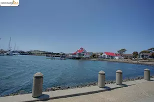 91 Schooner Ct, Richmond, CA 94804 - Photo 26