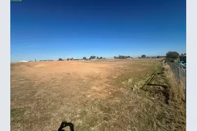 31341 Brightwood Rd, Madera, CA 93638 - Photo 2