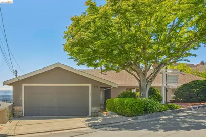 1901 Melvin Rd, Oakland, CA 94602 - Photo 2