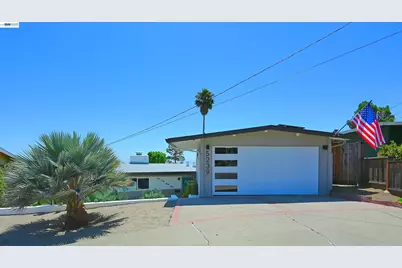 5239 Katrina Ct, Castro Valley, CA 94546 - Photo 2