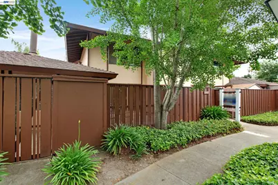 42915 Corte Verde, Fremont, CA 94539 - Photo 2