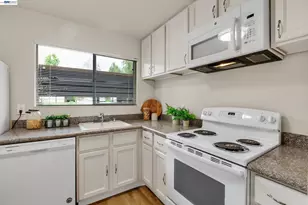 42915 Corte Verde, Fremont, CA 94539 - Photo 8