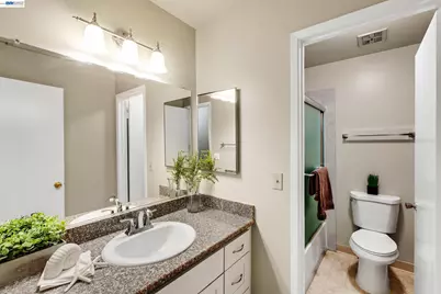 42915 Corte Verde, Fremont, CA 94539 - Photo 18